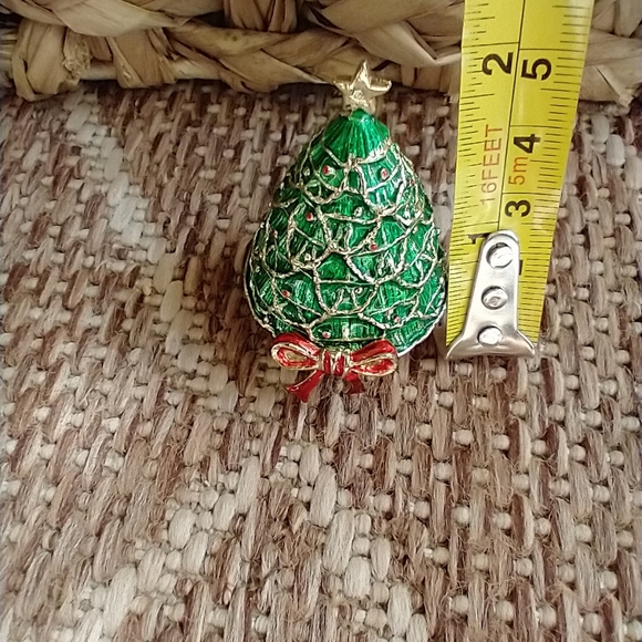 Christmas Tree metal Keepsave Box - Picture 10 of 10